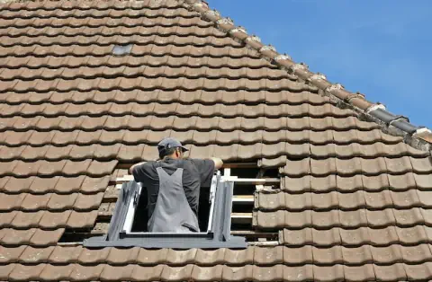 Pose de velux à Blasimon